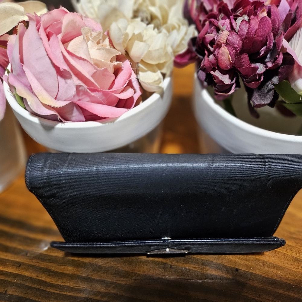 Prada Nylon Tessuto Wallet - Picture 7 of 16